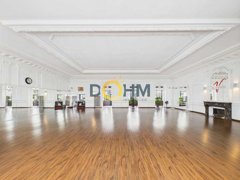 Maison Aix-les-Bains - 1 chambre - 468m²