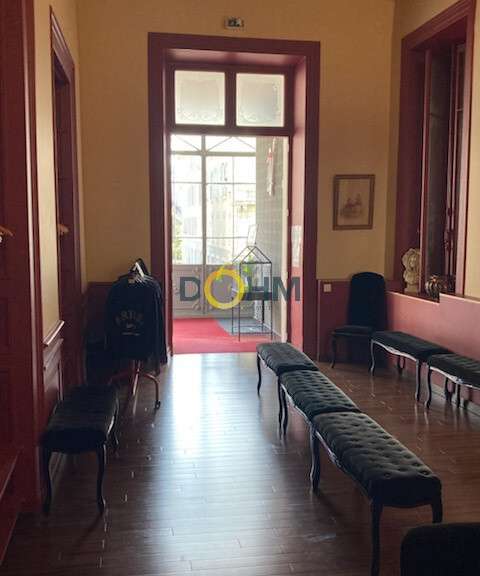 Maison Aix-les-Bains - 1 chambre - 468m²