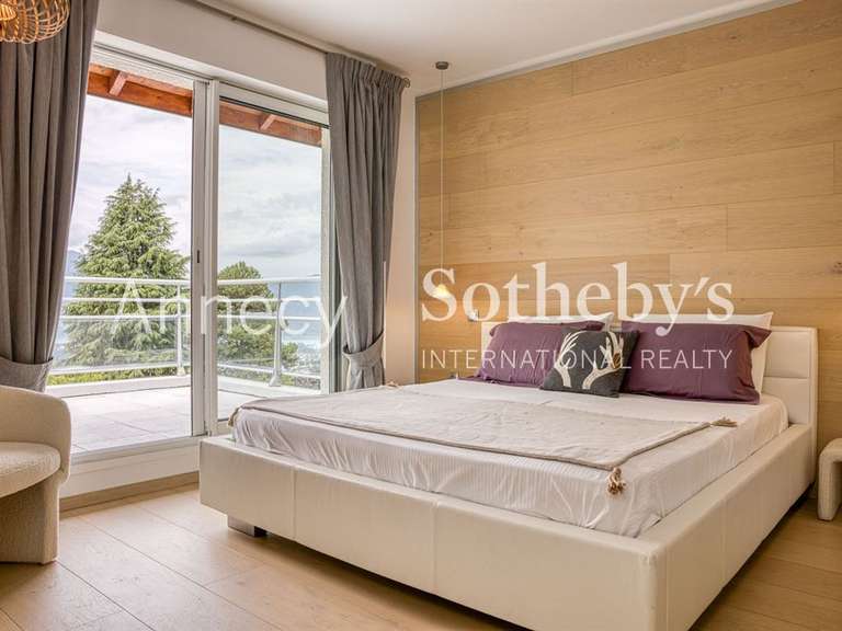 Maison Aix-les-Bains - 4 chambres - 182m²