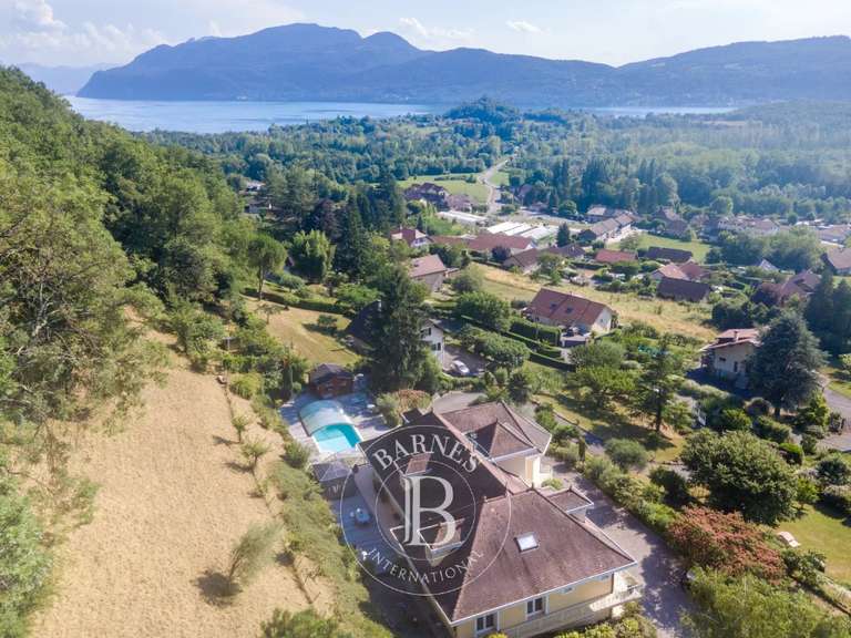 Maison Aix-les-Bains - 6 chambres - 468m²
