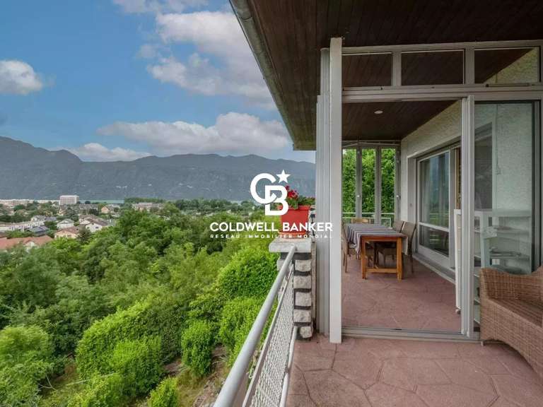 Maison Aix-les-Bains - 4 chambres - 130m²