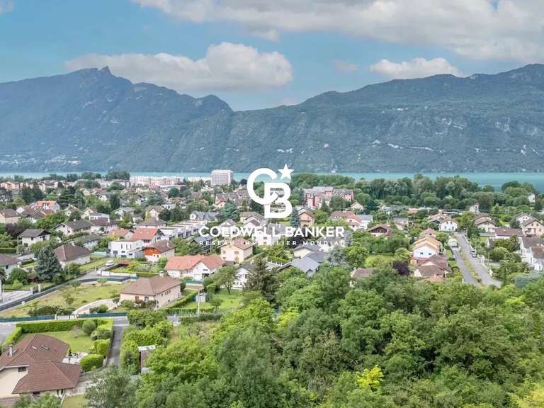 Maison Aix-les-Bains - 4 chambres - 130m²