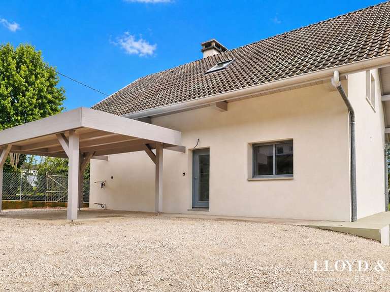 Maison Aix-les-Bains - 4 chambres - 119m²