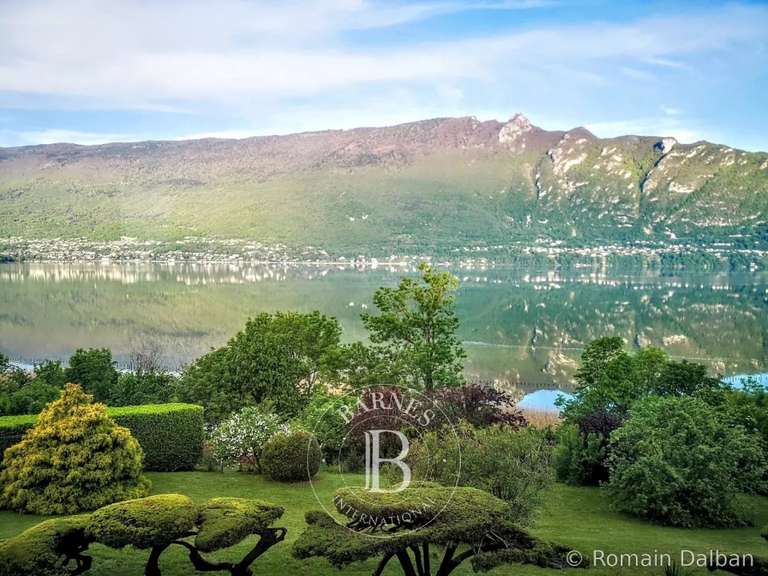 Maison Aix-les-Bains - 4 chambres - 292m²