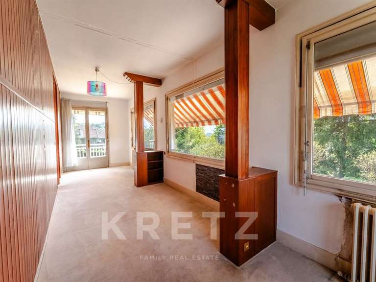 Maison Aix-les-Bains - 5 chambres - 217m²
