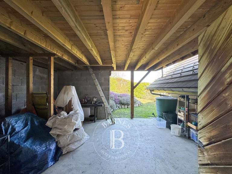 Maison Aix-les-Bains - 3 chambres - 140m²
