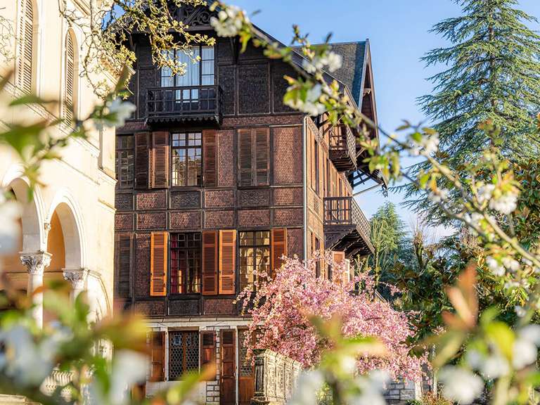 House Aix-les-Bains - 10 bedrooms - 675m²