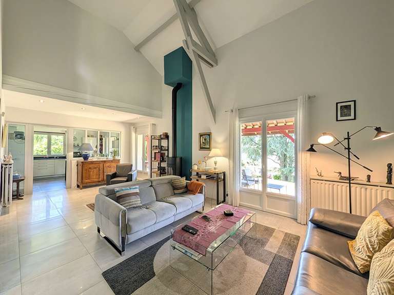 Maison Aix-les-Bains - 3 chambres - 140m²