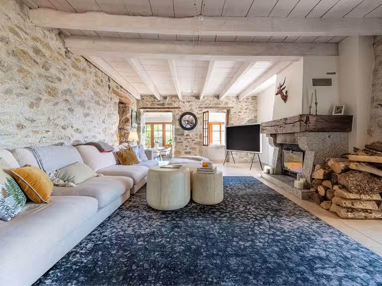Maison Aix-les-Bains - 4 chambres - 326m²