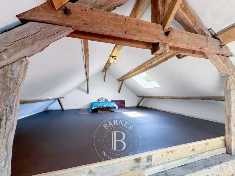 House Aix-les-Bains - 2 bedrooms - 171m²