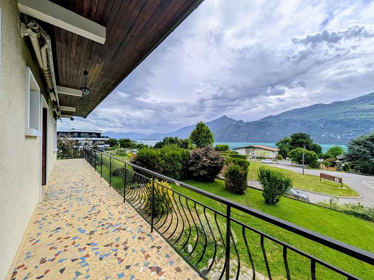 Maison Aix-les-Bains - 3 chambres - 120m²