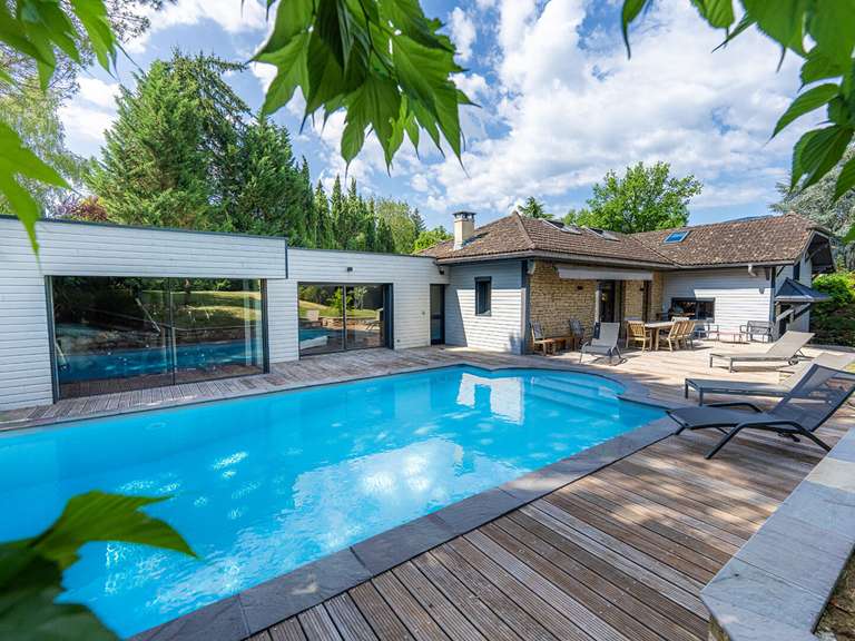 Maison Aix-les-Bains - 6 chambres - 366m²