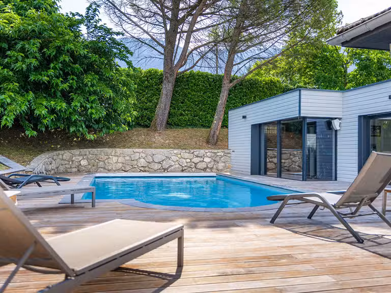 House Aix-les-Bains - 6 bedrooms - 366m²