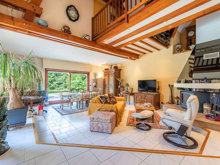 Maison Aix-les-Bains - 5 chambres - 172m²