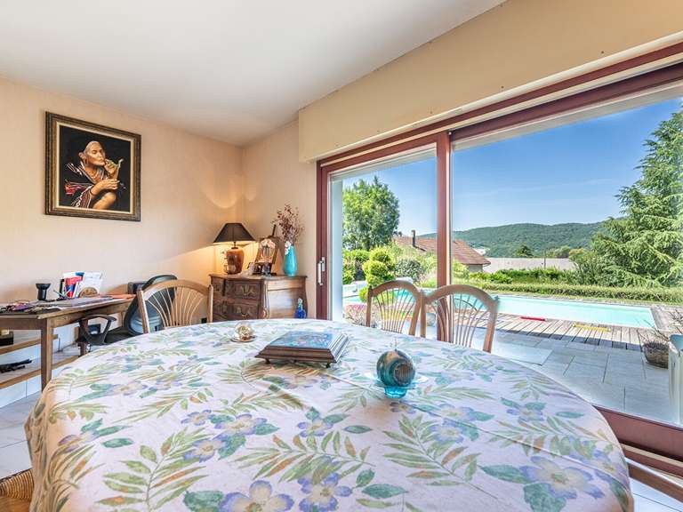 Maison Aix-les-Bains - 5 chambres - 172m²
