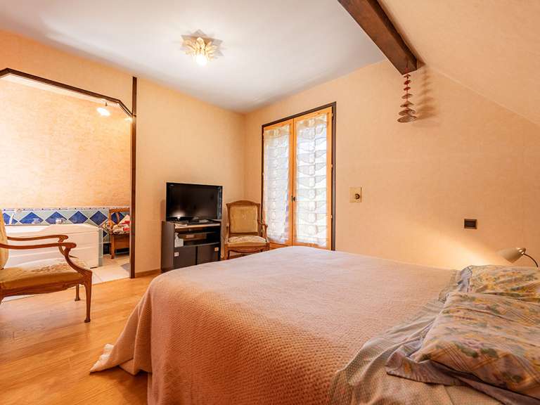 Maison Aix-les-Bains - 5 chambres - 172m²