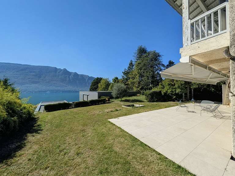 Maison Aix-les-Bains - 5 chambres - 317m²