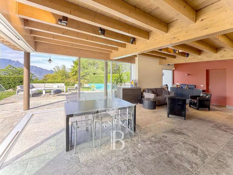 Maison Aix-les-Bains - 327m²