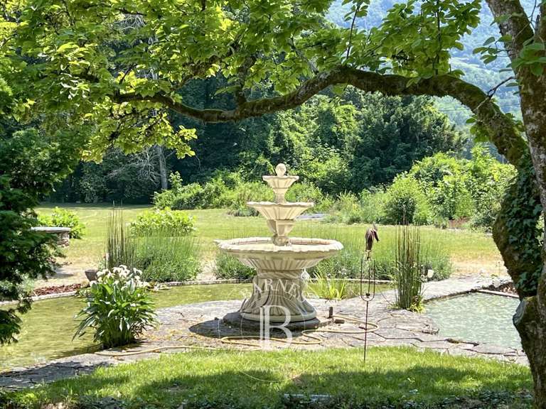 Manoir Aix-les-Bains - 8 chambres - 467m²