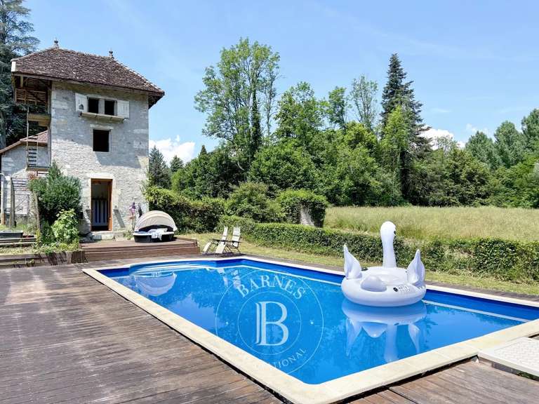 Manoir Aix-les-Bains - 8 chambres - 467m²