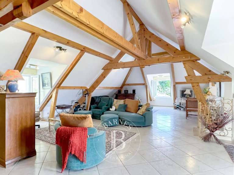 Propriété Aix-les-Bains - 6 chambres - 468m²