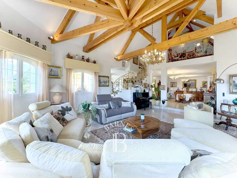 Propriété Aix-les-Bains - 6 chambres - 468m²