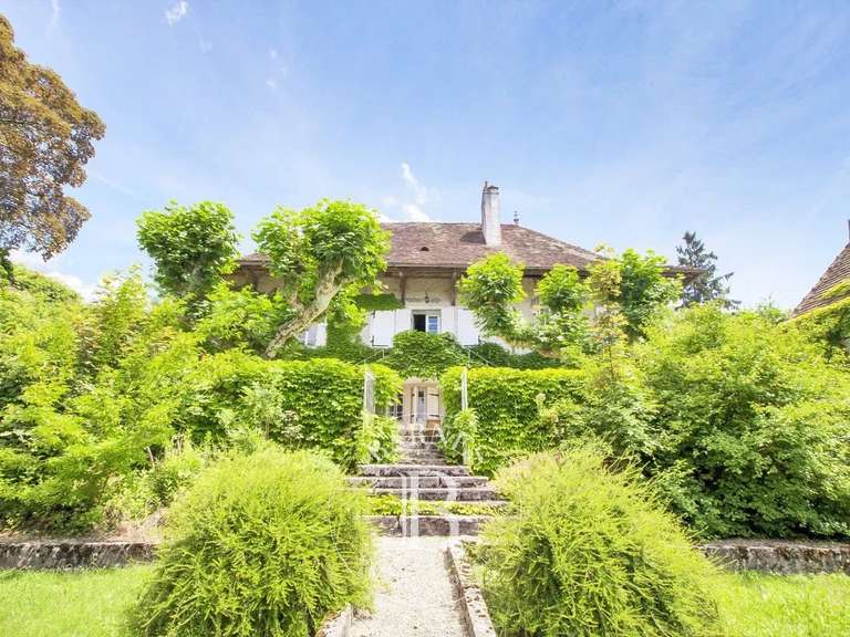 Propriété Aix-les-Bains - 6 chambres - 600m²