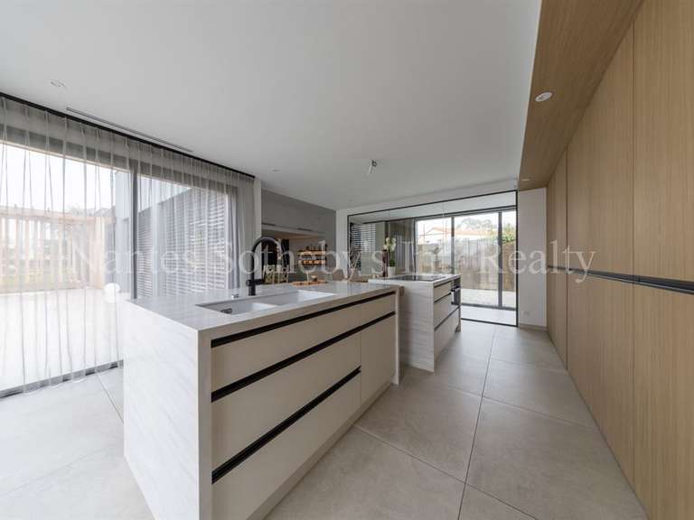 Maison Aizenay - 4 chambres - 239m²