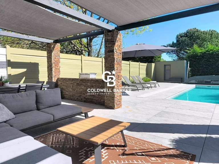 Maison Aizenay - 4 chambres - 182m²