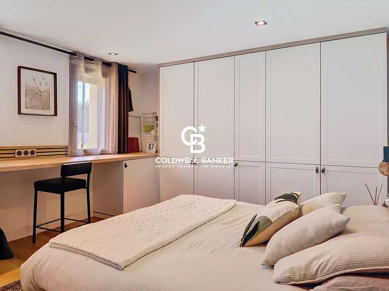 Maison Aizenay - 4 chambres - 182m²