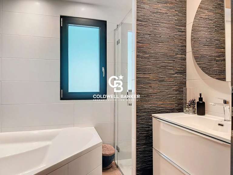 Maison Aizenay - 4 chambres - 182m²