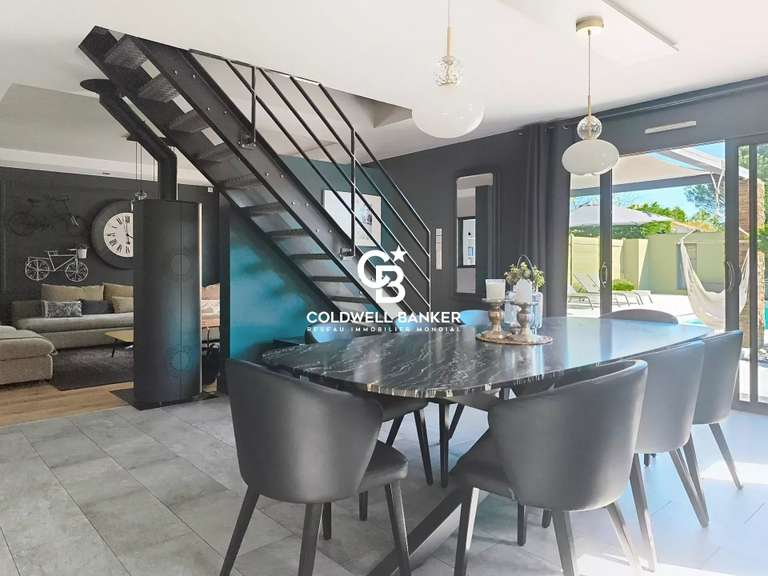 Maison Aizenay - 4 chambres - 182m²