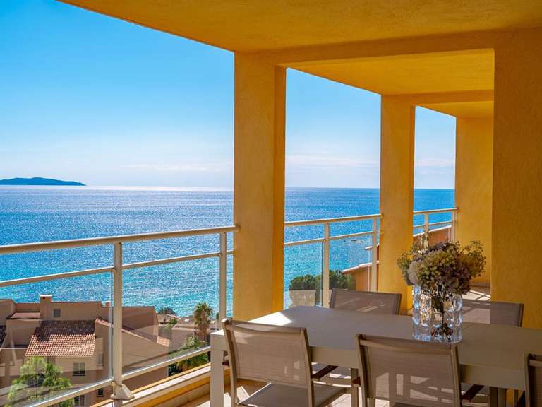 Appartement avec Vue sur mer Ajaccio - 3 chambres - 114m²