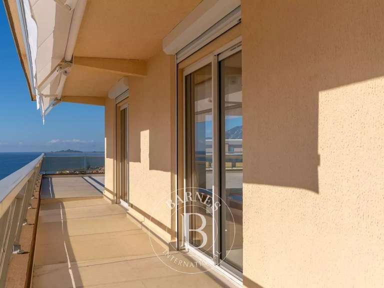 Appartement Ajaccio - 3 chambres - 174m²