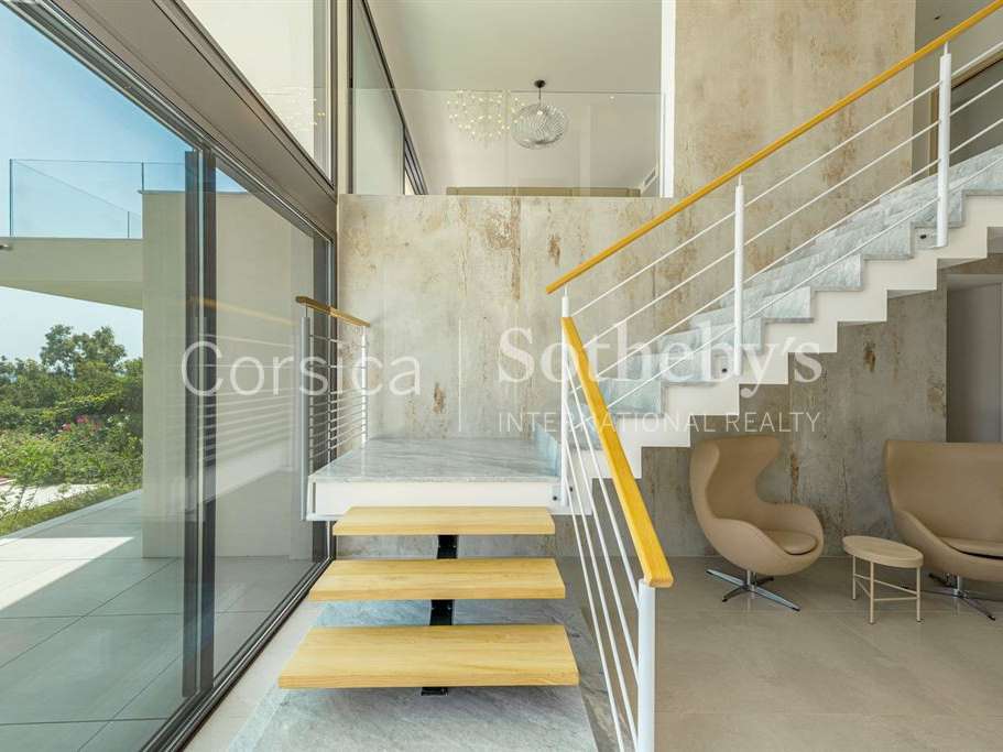 House Ajaccio