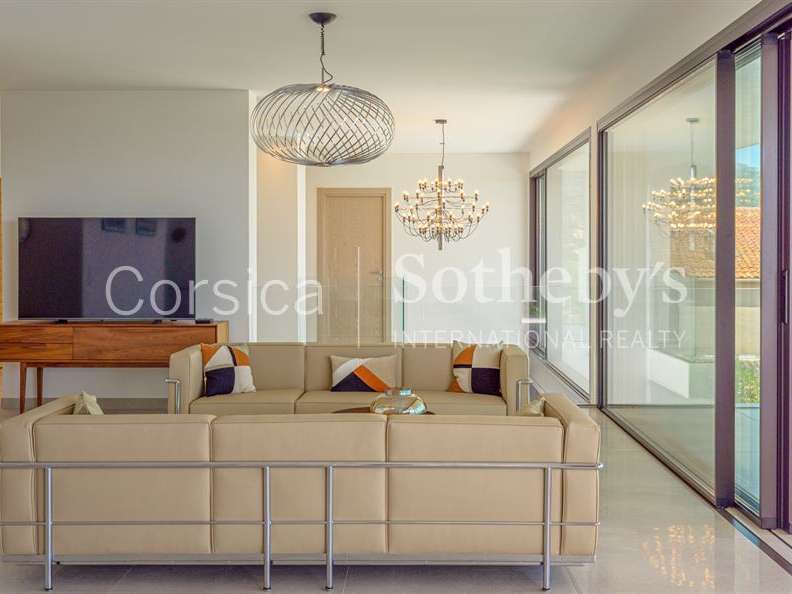House Ajaccio