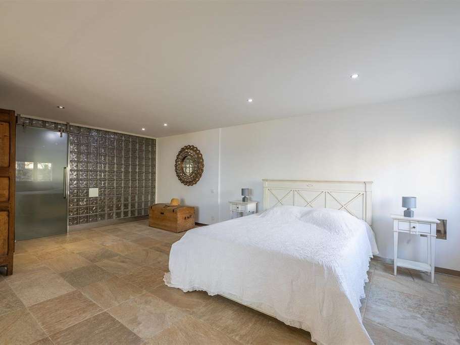 House Ajaccio