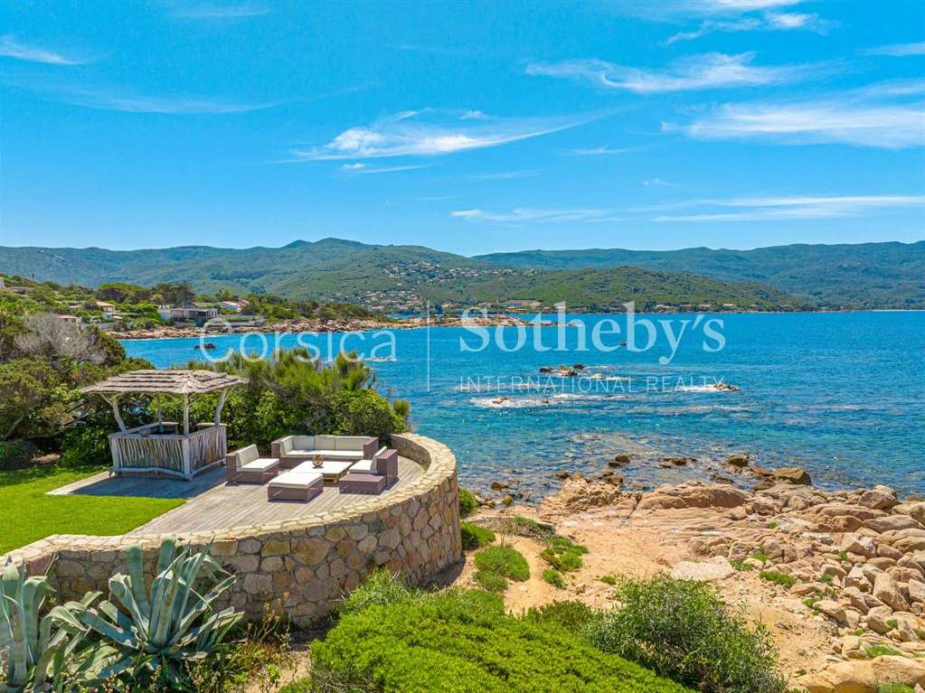 House Ajaccio