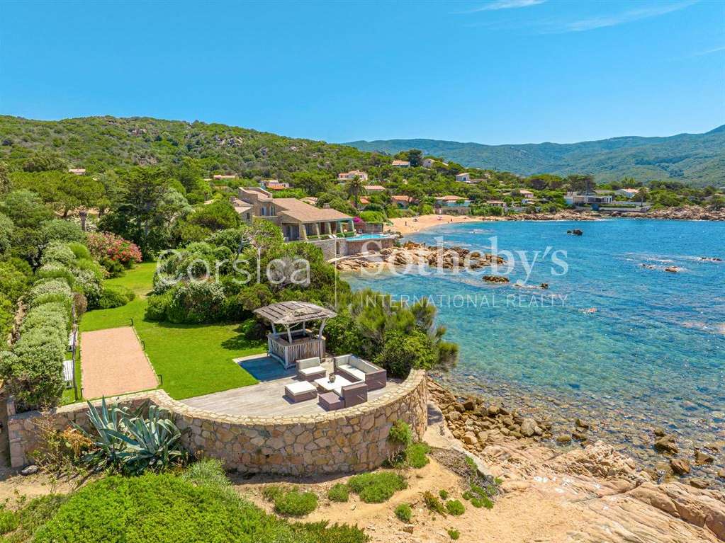 House Ajaccio