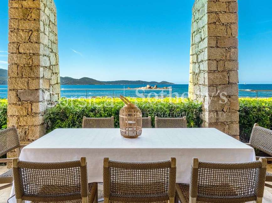 House Ajaccio