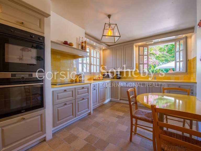 Maison Ajaccio - 7 chambres - 450m²