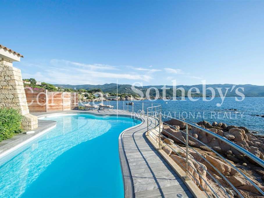 House Ajaccio