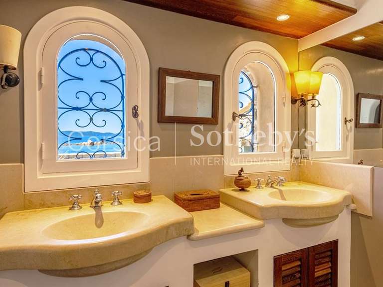 Maison Ajaccio - 7 chambres - 450m²
