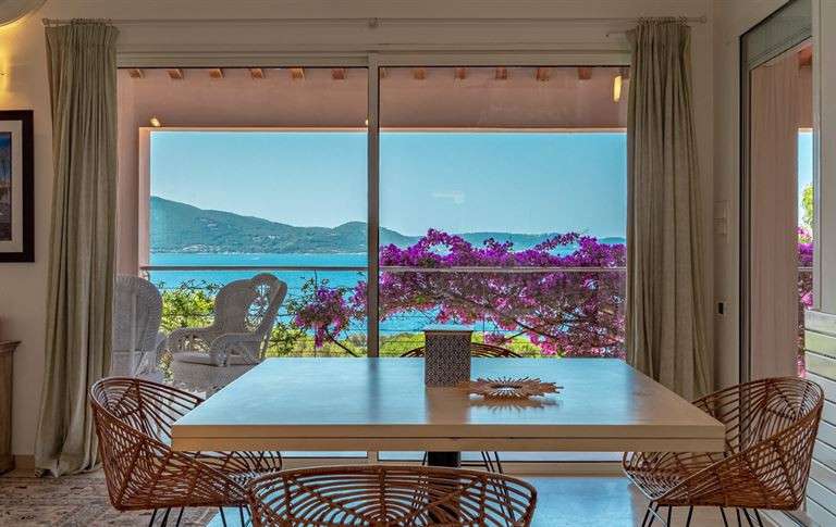 Maison Ajaccio - 6 chambres - 300m²