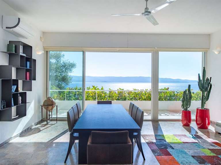 House Ajaccio - 4 bedrooms - 270m²
