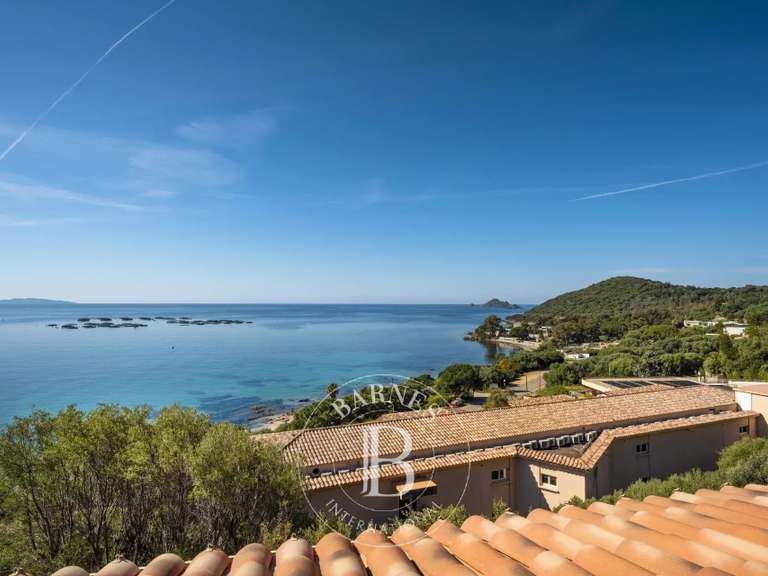 Maison avec Vue sur mer Ajaccio - 3 chambres - 140m²