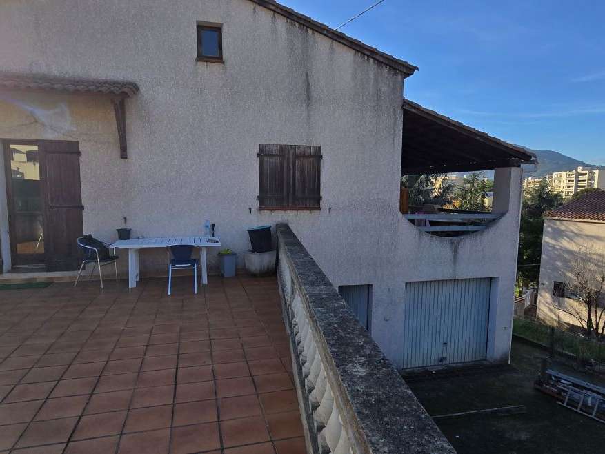 House Ajaccio