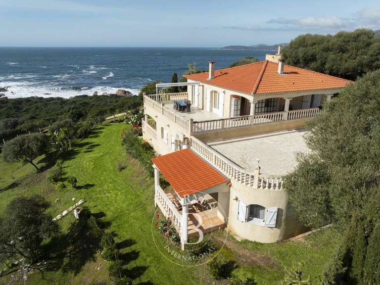 Maison avec Vue sur mer Ajaccio - 9 chambres - 255m²