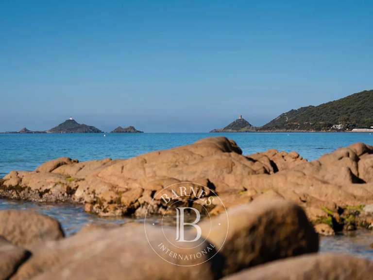 Maison avec Vue sur mer Ajaccio - 3 chambres - 192m²