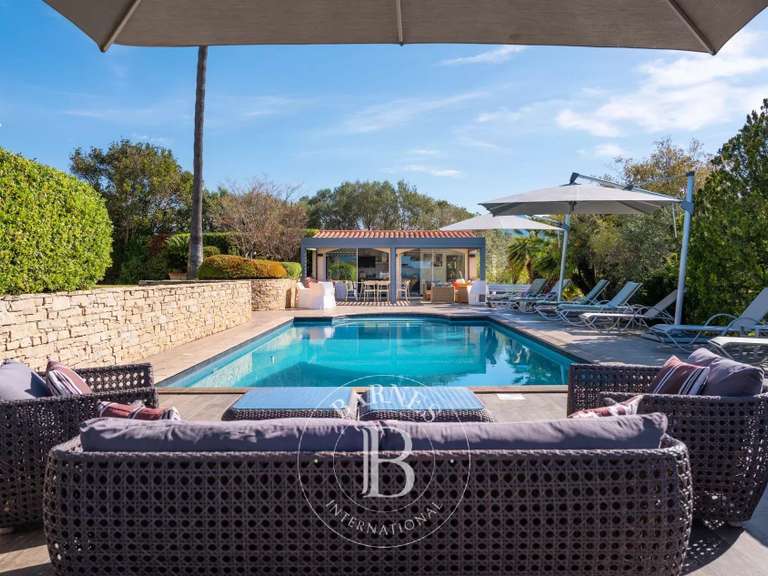 Maison Ajaccio - 4 chambres - 323m²